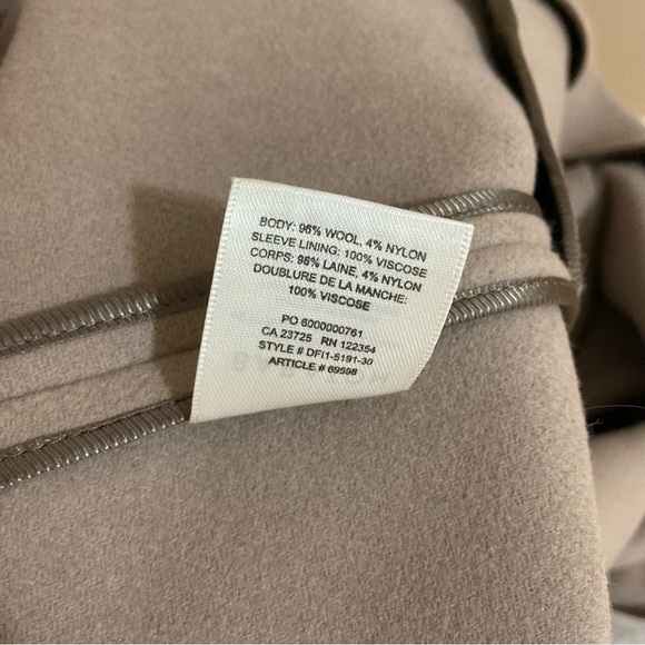 Babaton Stedman Coat - Picture 2 of 11